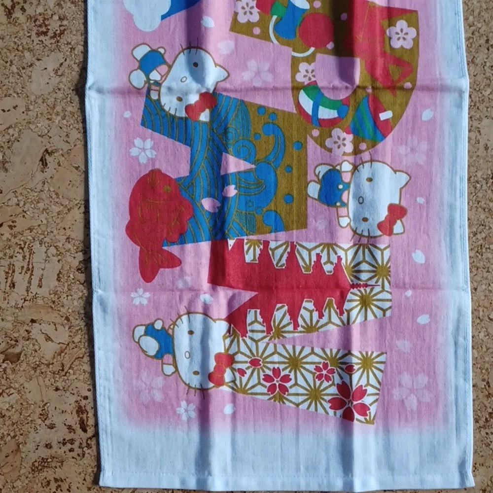 Hello Kitty all cotton Japan towel, NWT